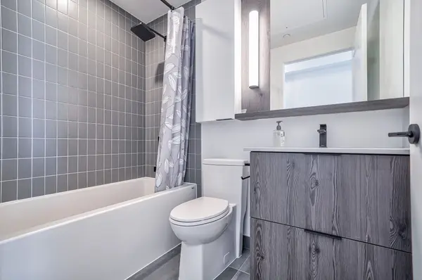 5 Defries ST #3503, Toronto C08, ON M5A 0W7