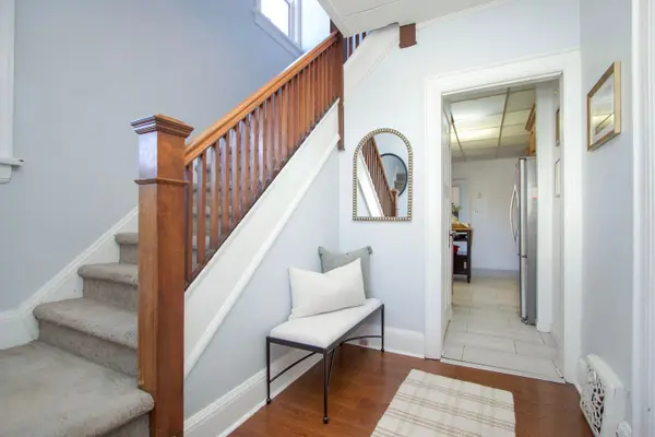 49 Brock ST E, Oshawa, ON L1G 1R8