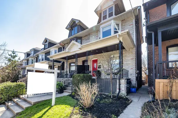92 Alton AVE, Toronto E01, ON M4L 2M2