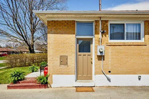 319 Dovedale DR, Whitby, ON L1N 1Z8