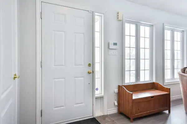 4927 25 Side RD, Essa, ON L4M 4S4