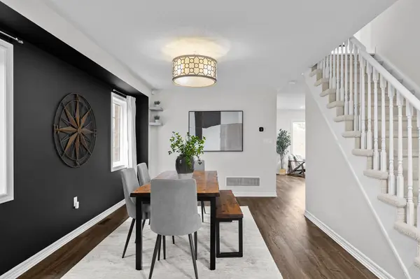 30 Megan CRES, Barrie, ON L4N 6E2