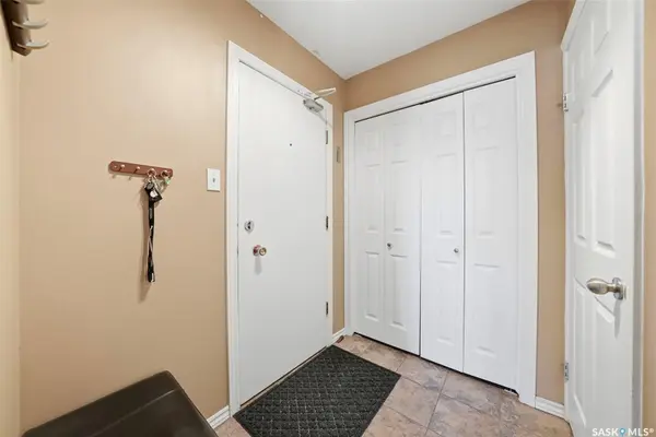 3030 Arlington AVENUE #16, Saskatoon, SK S7J 2J9