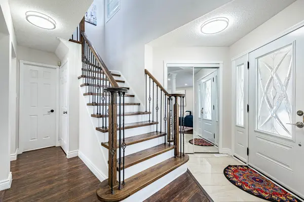 71 Drinkwater RD, Brampton, ON L6Y 4T8