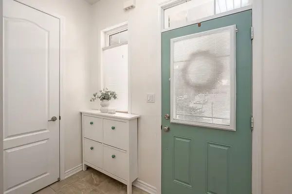 1522 Tough Gate, Milton, ON L9T 8Y6