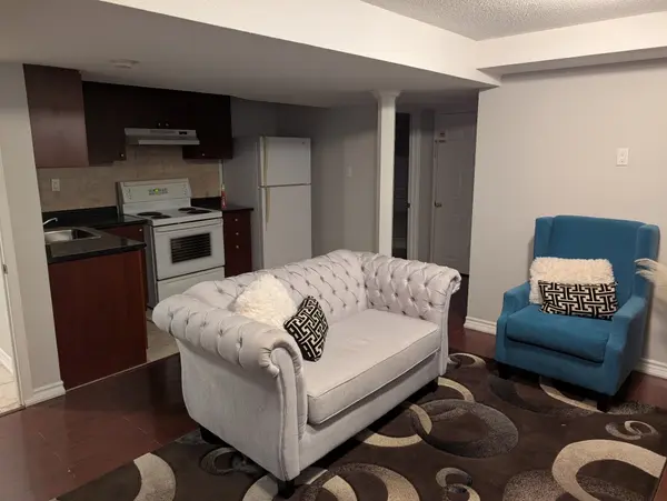 3434 CRIMSON KING CIR, Mississauga, ON L5N 8M9