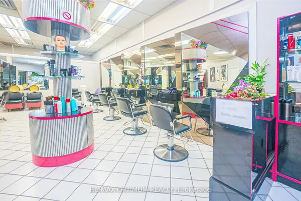 227 Vodden ST E #31, Brampton, ON L6V 1N2