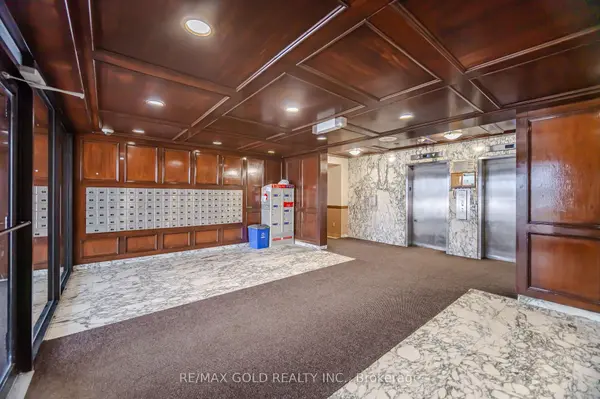 3533 Derry RD #607, Mississauga, ON L4T 1B1