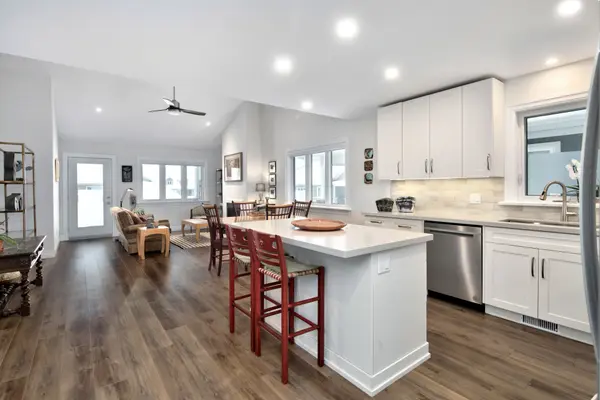 116 Dove DR, Blue Mountains, ON N0H 2P0