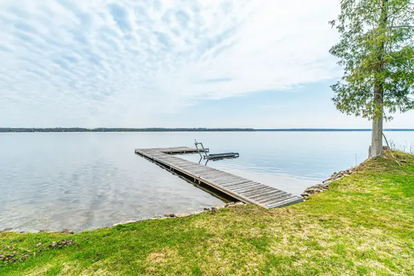 57 Admiral DR, Kawartha Lakes, ON K0M 1G0