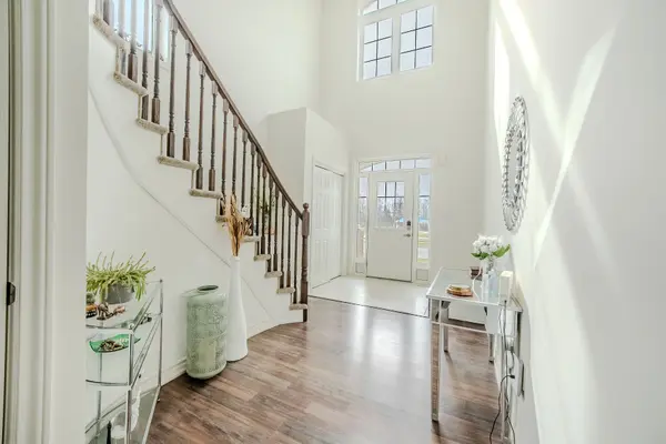 1450 Sharon DR, Fort Erie, ON L2A 0C8