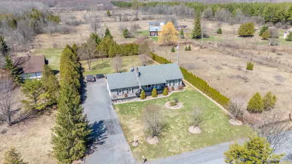 17597 Cameron RD, South Stormont, ON K0C 2A0