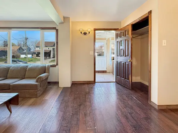 351 Brock ST, Fort Erie, ON L2A 2X4