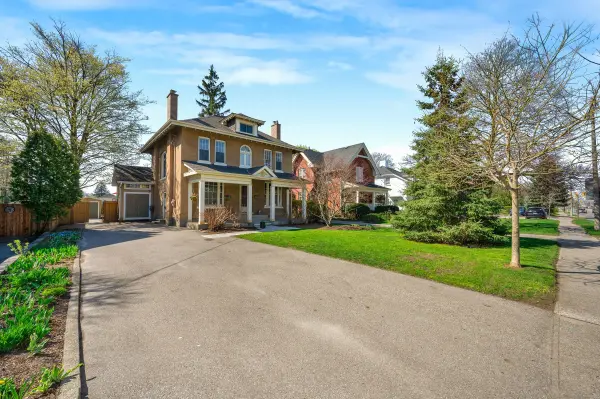 739 Colborne ST, Brantford, ON N3S 3R9