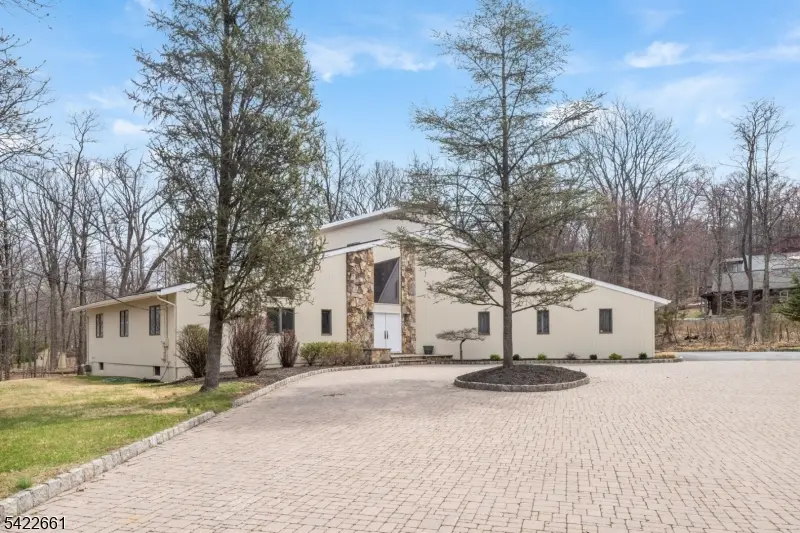 586 Stangle Rd, Bridgewater Twp., NJ 08836