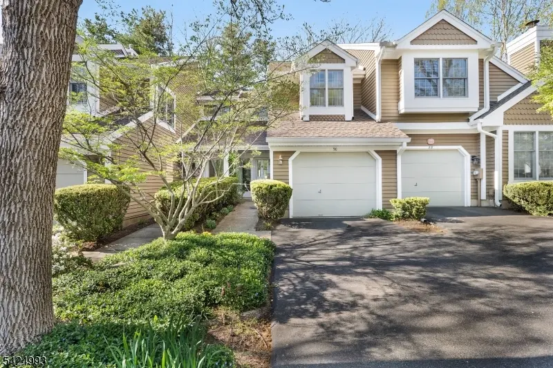 90 Stone Run Rd, Bedminster Twp., NJ 07921