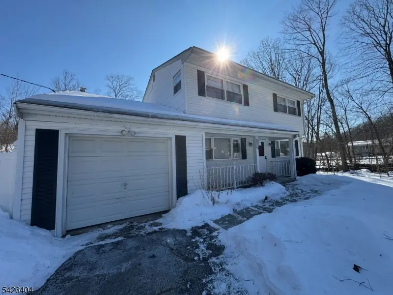 49 Frances Ave, Hopatcong Boro, NJ 07874