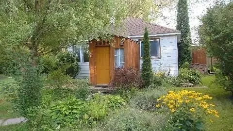 1975 Metro RD N, Georgina, ON L0E 1L0