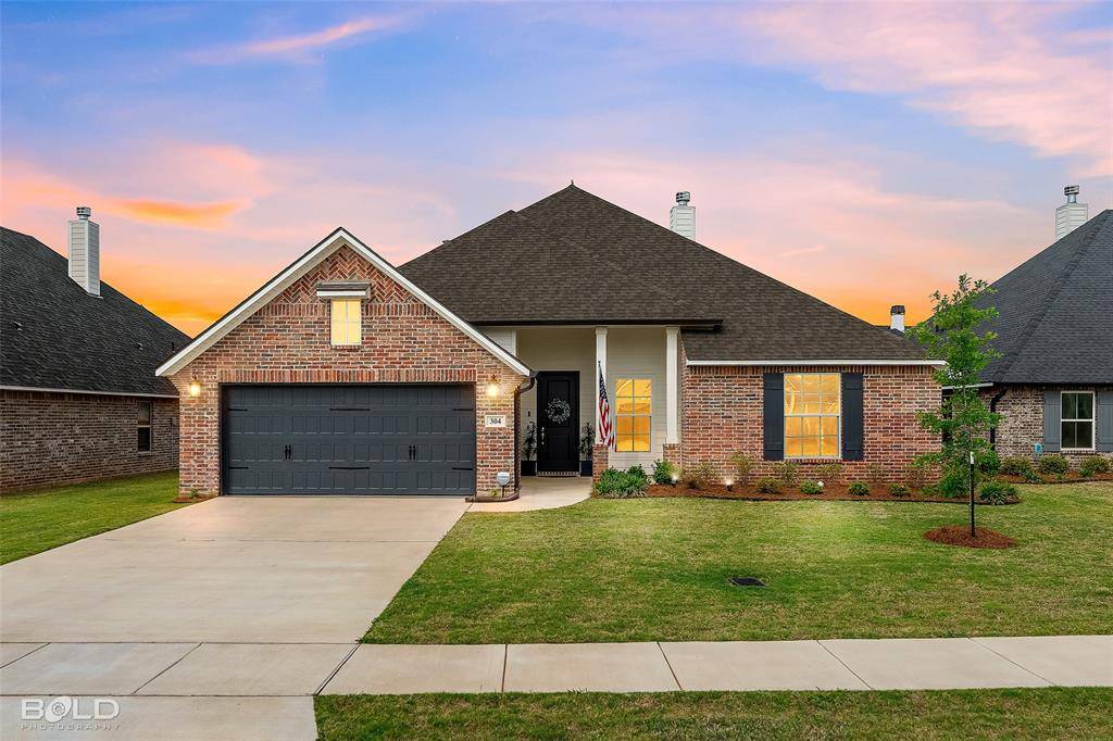 304 Prien Lake Loop, Bossier City, LA 71111