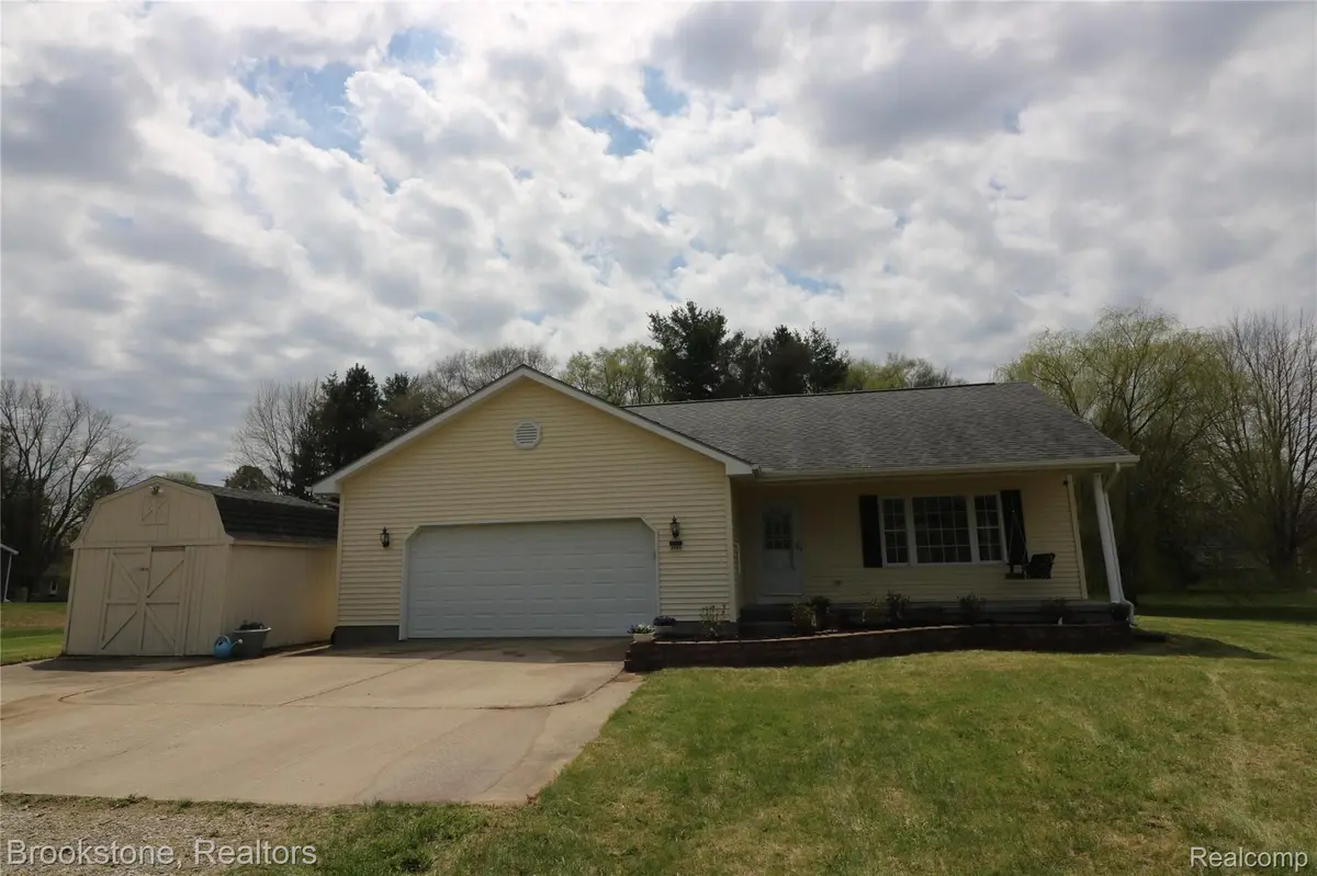 2141 Hunter DR, Mayfield Township, MI 48446
