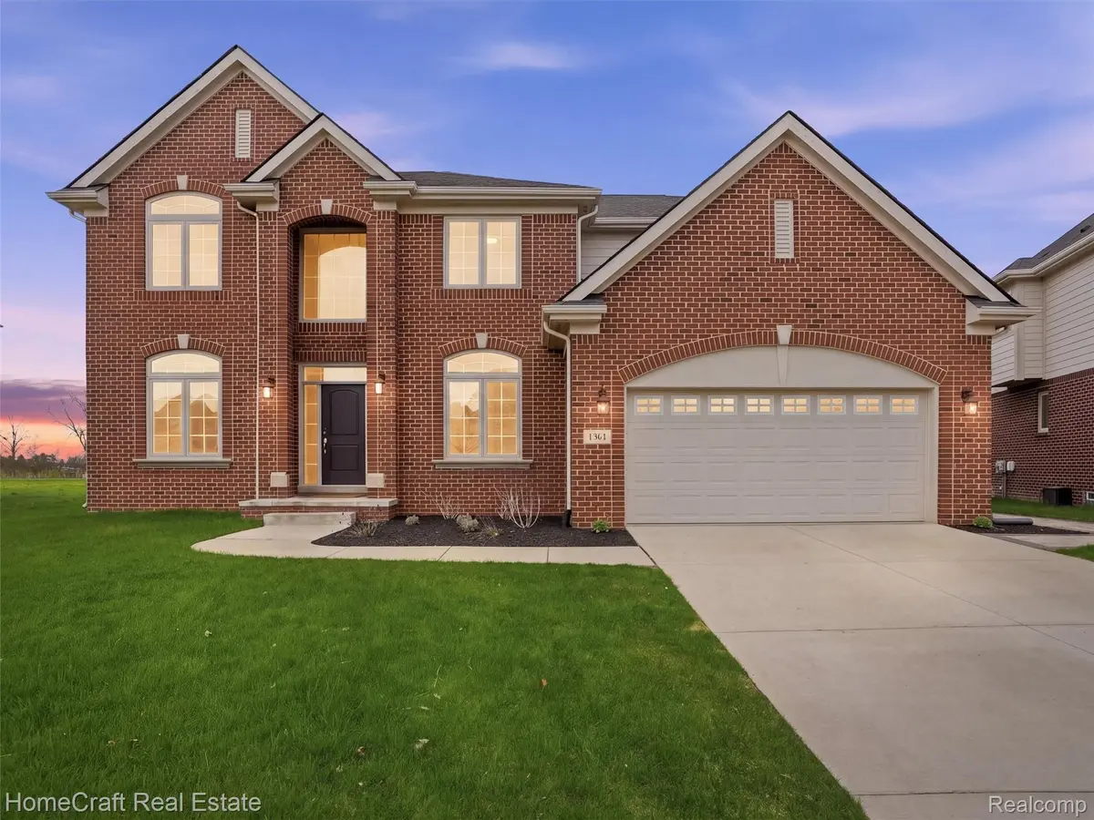 1961 PIMLICO DR, Canton Charter Township, MI 48188