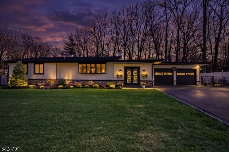 80 Park Rd, Parsippany-troy Hills Twp., NJ 07054