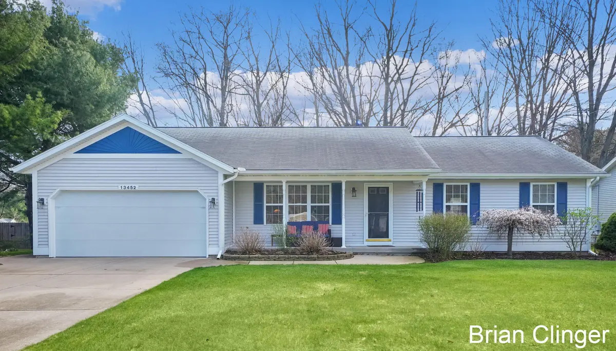 13452 152nd AVE, Grand Haven Twp, MI 49417