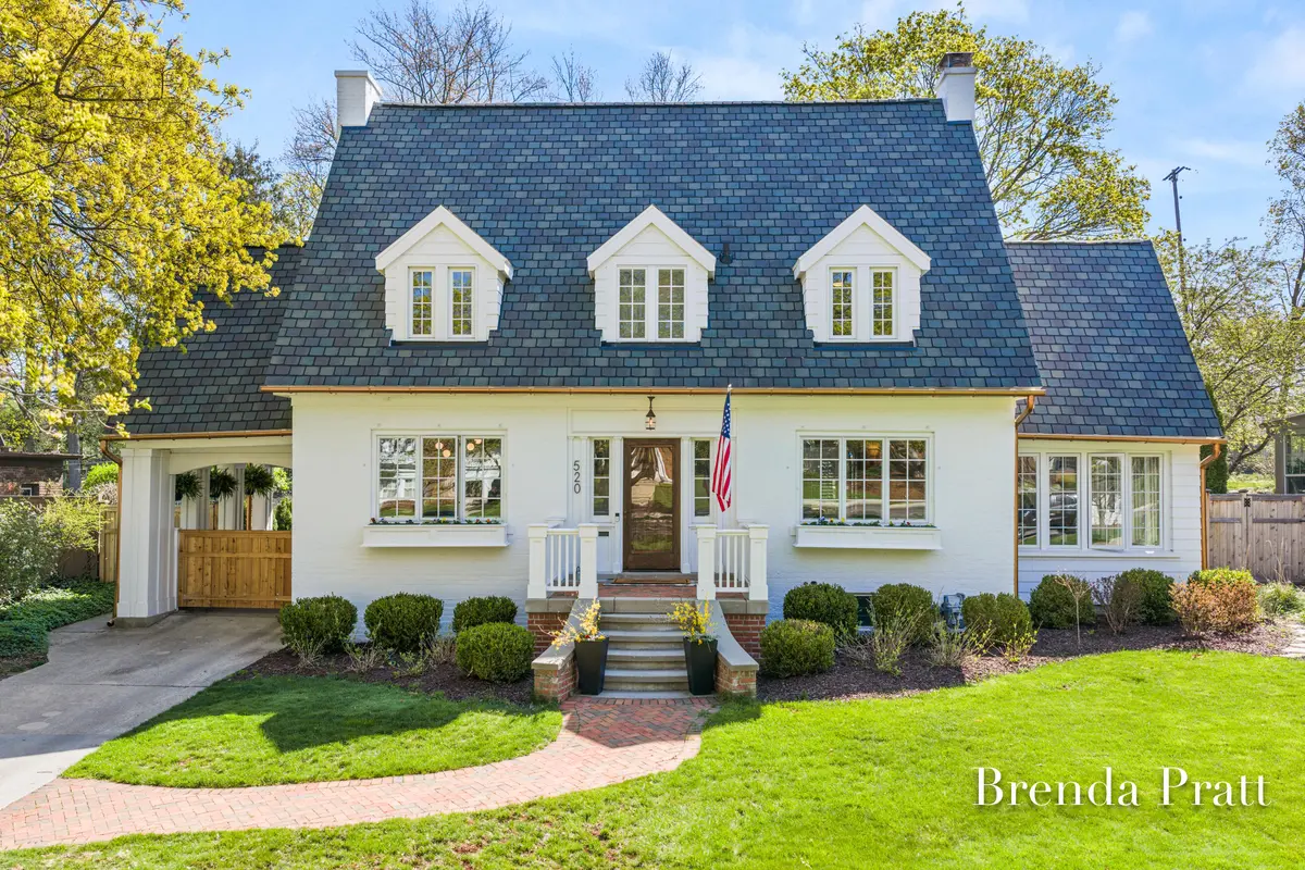 520 Cambridge BLVD SE, East Grand Rapids, MI 49506