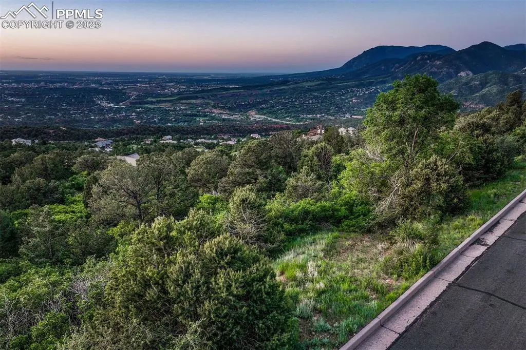 3135 Angel TER, Colorado Springs, CO 80904