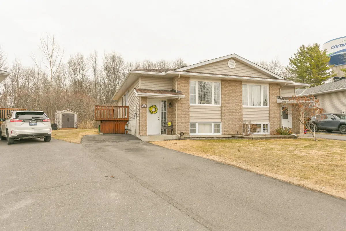 67 Gail Elizabeth CT, Cornwall, ON K6H 0A7