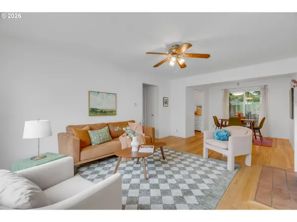 6236 NE 9TH AVE, Portland, OR 97211