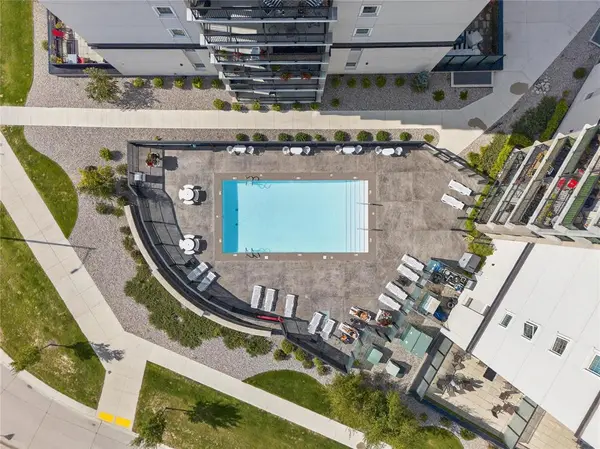 105 South Town RD, Winnipeg, MB R2Y 2G1