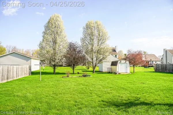 5481 Tipperary LN, Genesee Charter Township, MI 48506