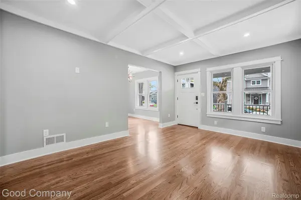 1368 Smith AVE, Birmingham, MI 48009