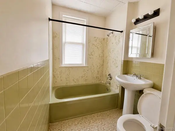 18820 Moenart ST, Detroit, MI 48234