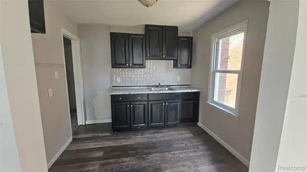 19587 Waltham ST, Detroit, MI 48205