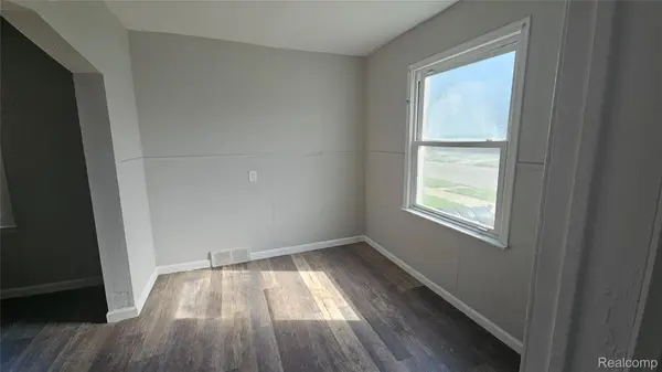 19587 Waltham ST, Detroit, MI 48205