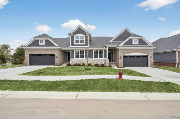 1496 Turner DR #1, Commerce Charter Township, MI 48390