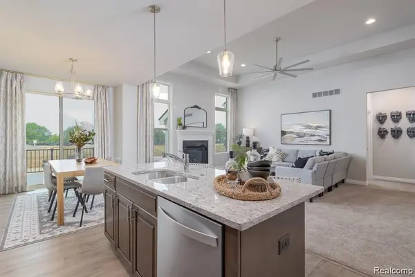 1496 Turner DR #1, Commerce Charter Township, MI 48390