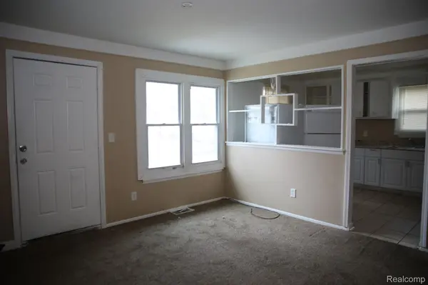 15905 WESTBROOK ST, Detroit, MI 48223