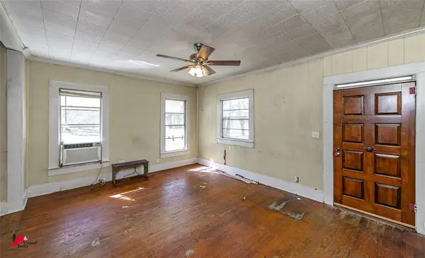 179 Daniel Thomas Road, Springhill, LA 71075