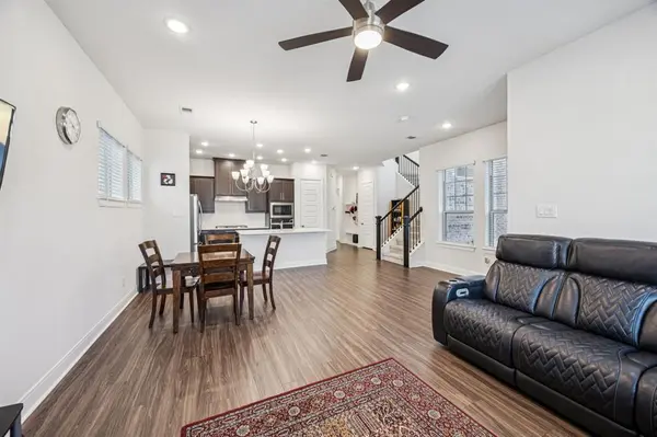 3123 Cliff Swallow Lane, Arlington, TX 76005