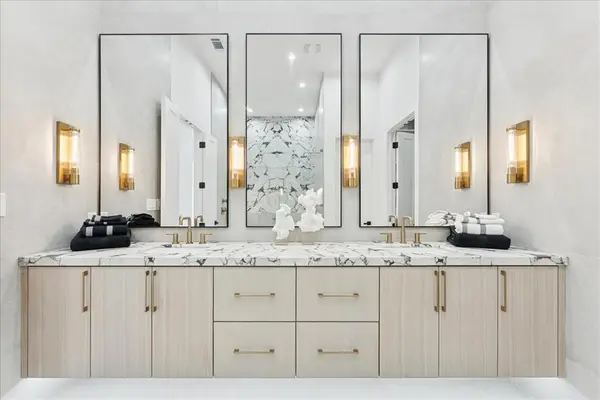 7111 Coronado Avenue, Dallas, TX 75214