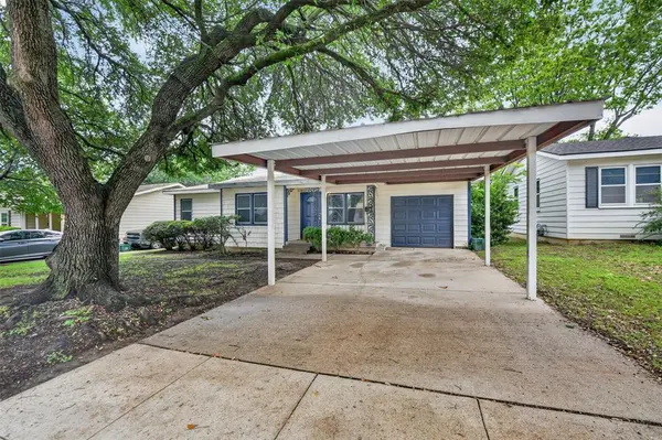 3241 Aurora Street, Haltom City, TX 76117