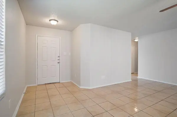 7816 Whitney Lane, Fort Worth, TX 76112