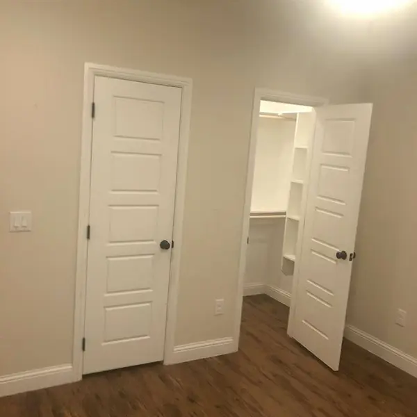 921 W Day Street, Denison, TX 75020