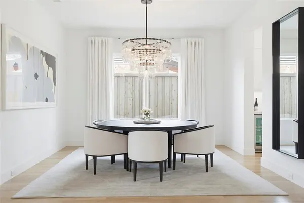 9562 Lakemont Drive, Dallas, TX 75220