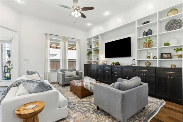 1014 Ember Crest Drive, Rockwall, TX 75087