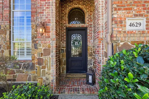 4629 Manor Way, Flower Mound, TX 75028