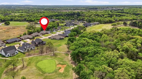 230 Bent Oak Drive, Pottsboro, TX 75076